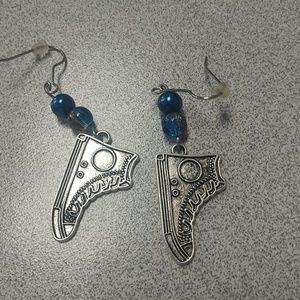 Chuck earrings